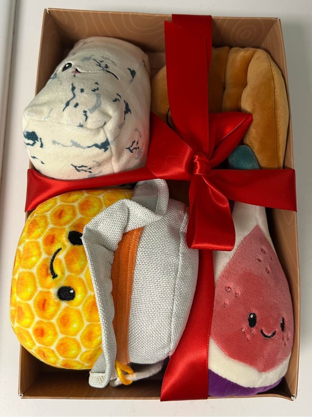 NEW Plush Charcuterie Box 4 Piece Set Smiling Fig, Blue Cheese, Honey, & Cracker